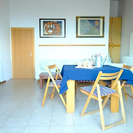 Caterina Vista Mare - * Pineto